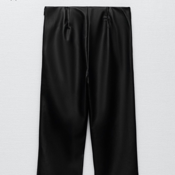 ZARA MINI FLARED FAUX LEATHER LEGGINGS - Picture 12 of 13